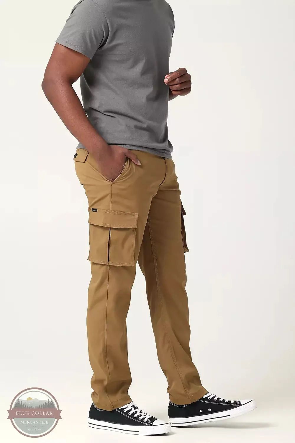 112321865 Extreme Motion Synthetic Cargo Straight Pants