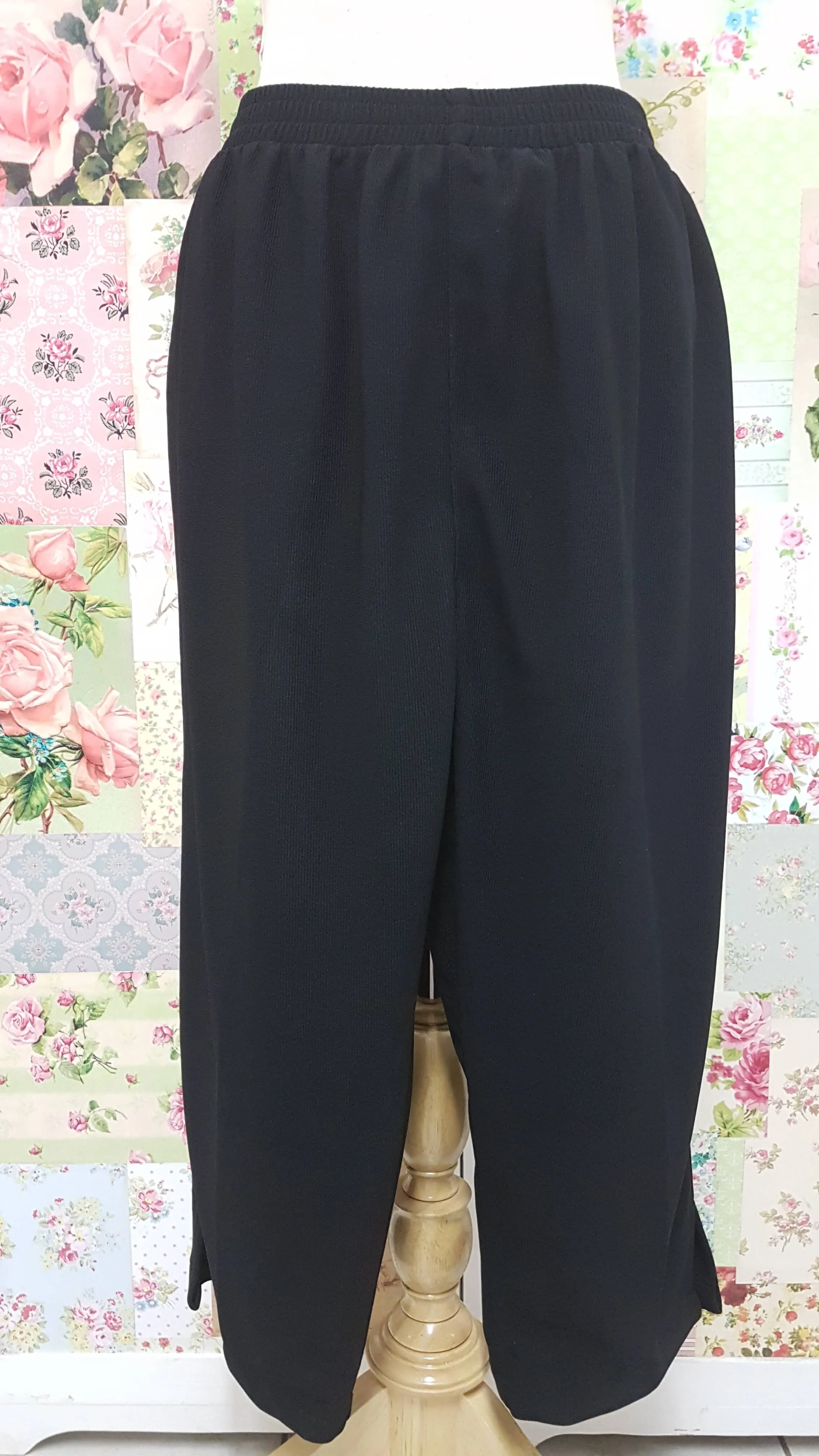 3/4 Black Pants BK0336