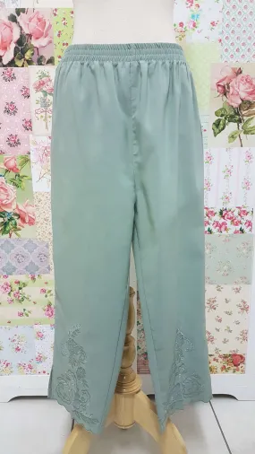 3/4 Mint Green Pants BK0365