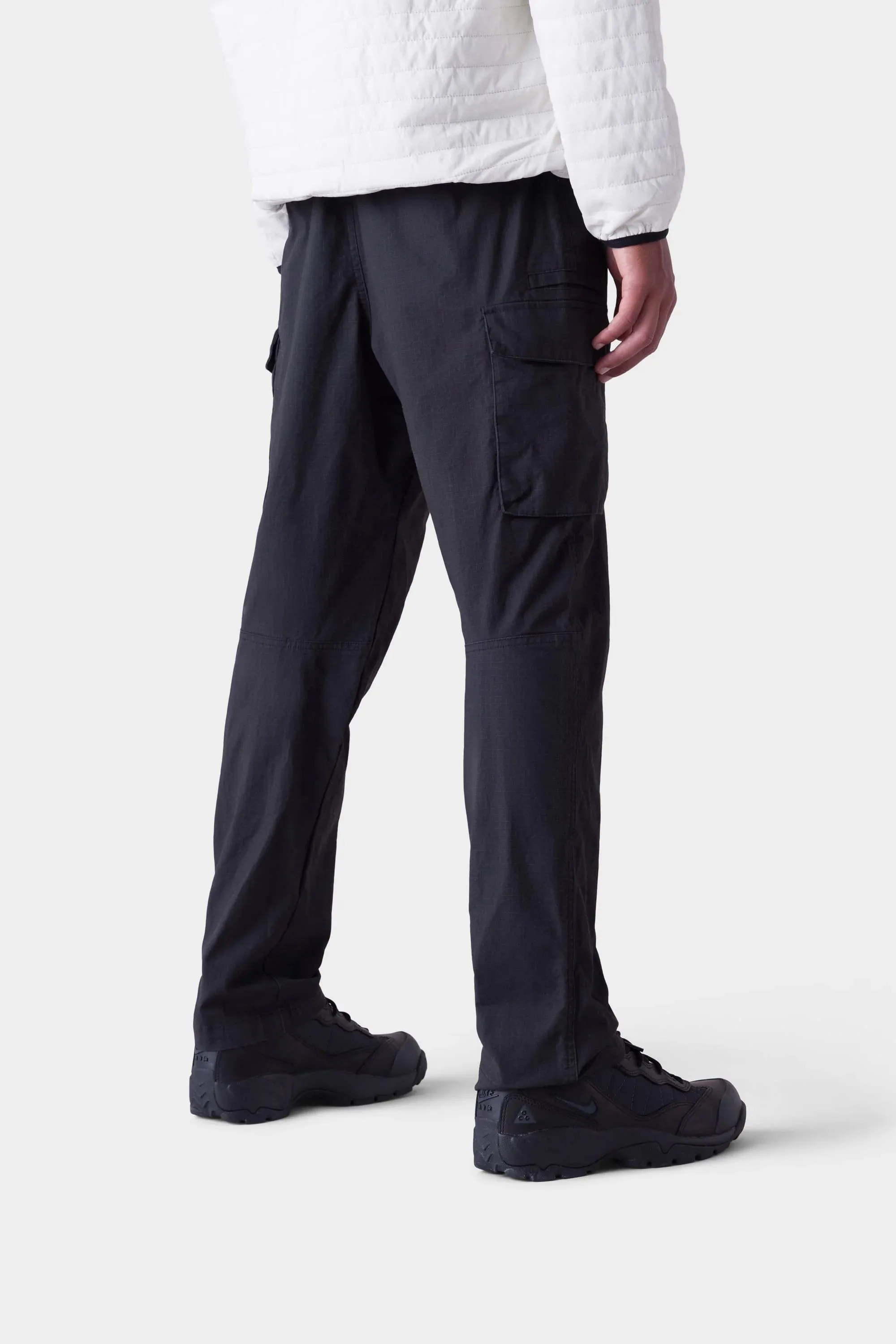 686 All Time Cargo Wide Tapered Pants Black