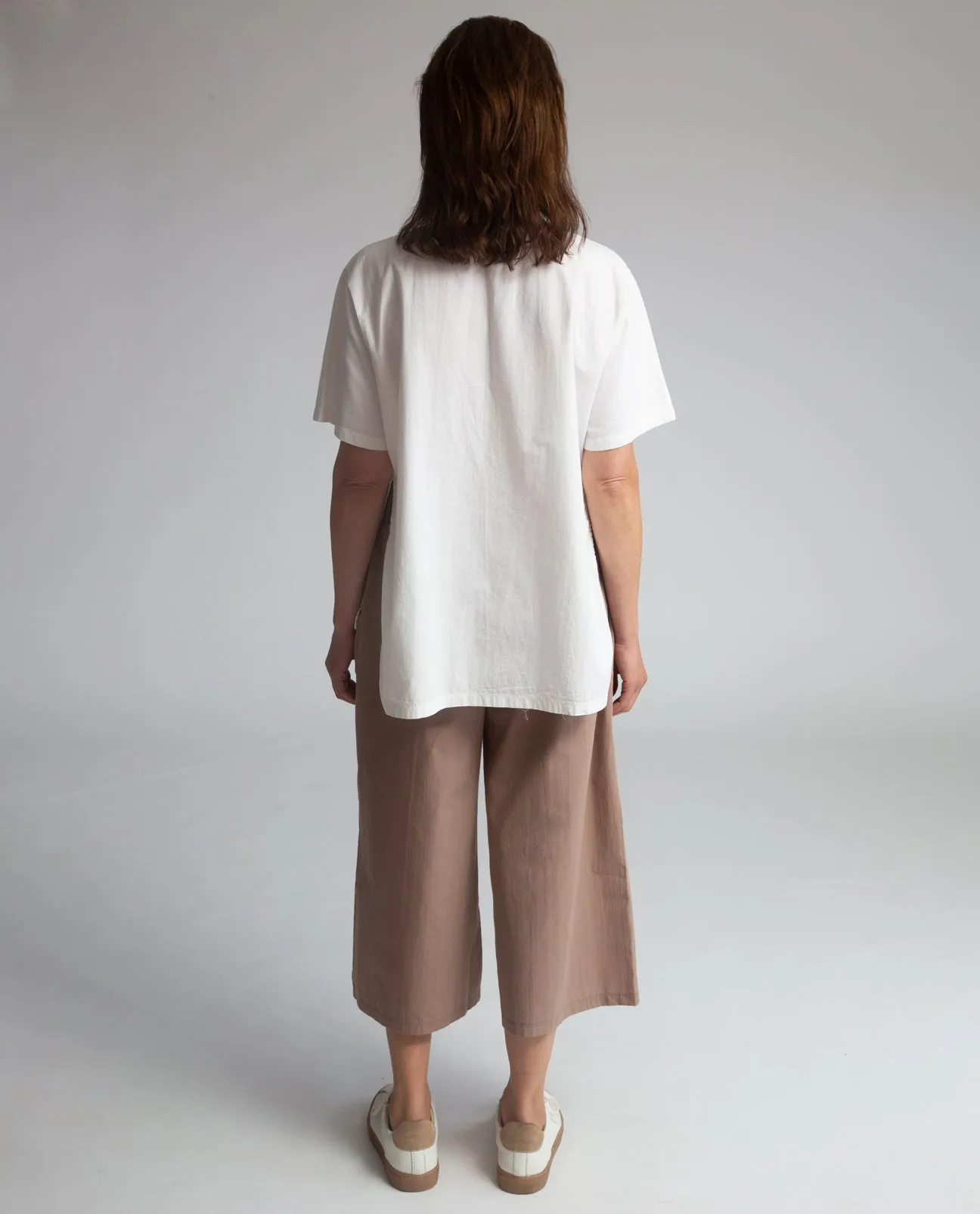 Adrienne Organic Cotton Trousers In Mocha