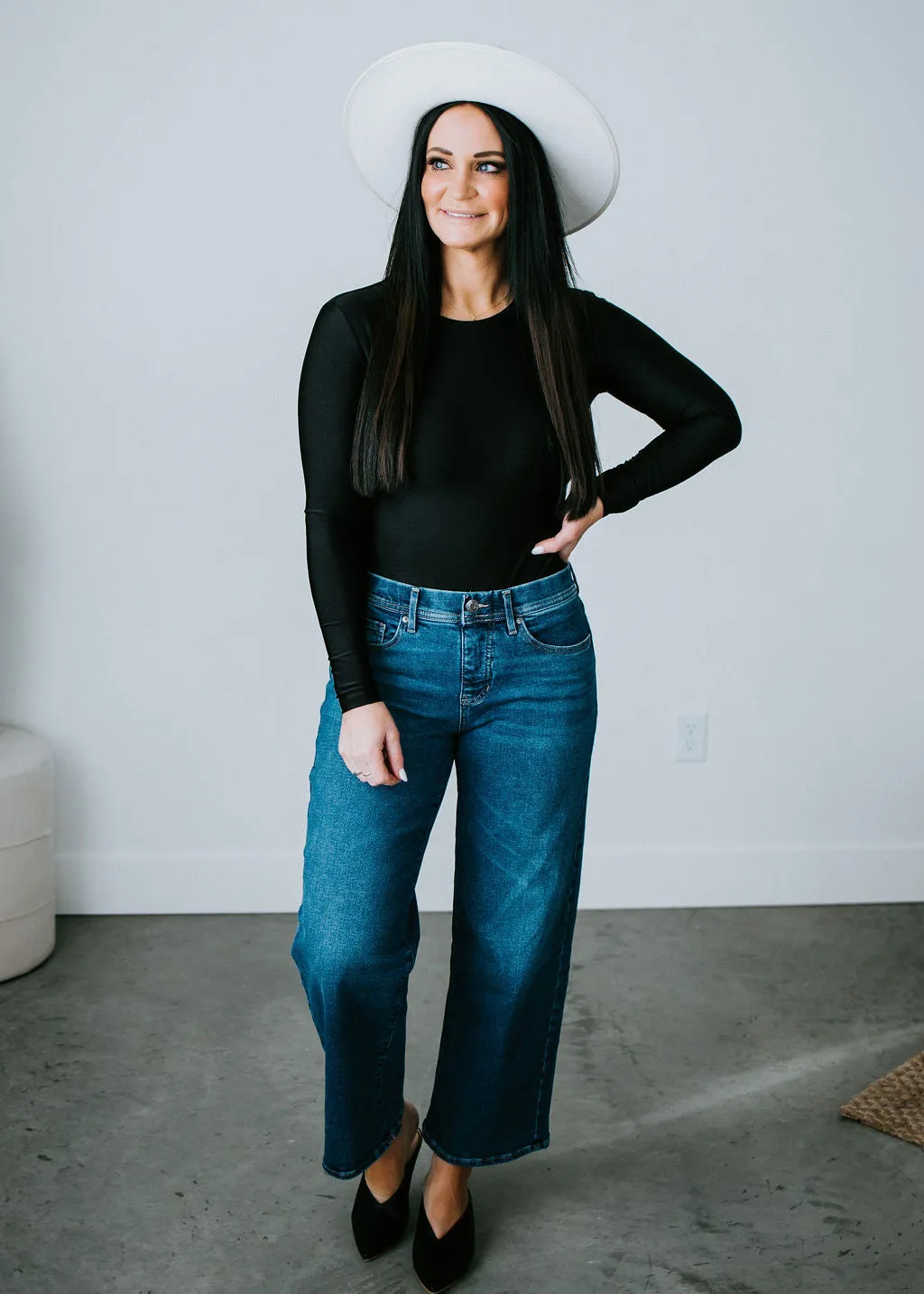 Antoni Wide Leg Jean