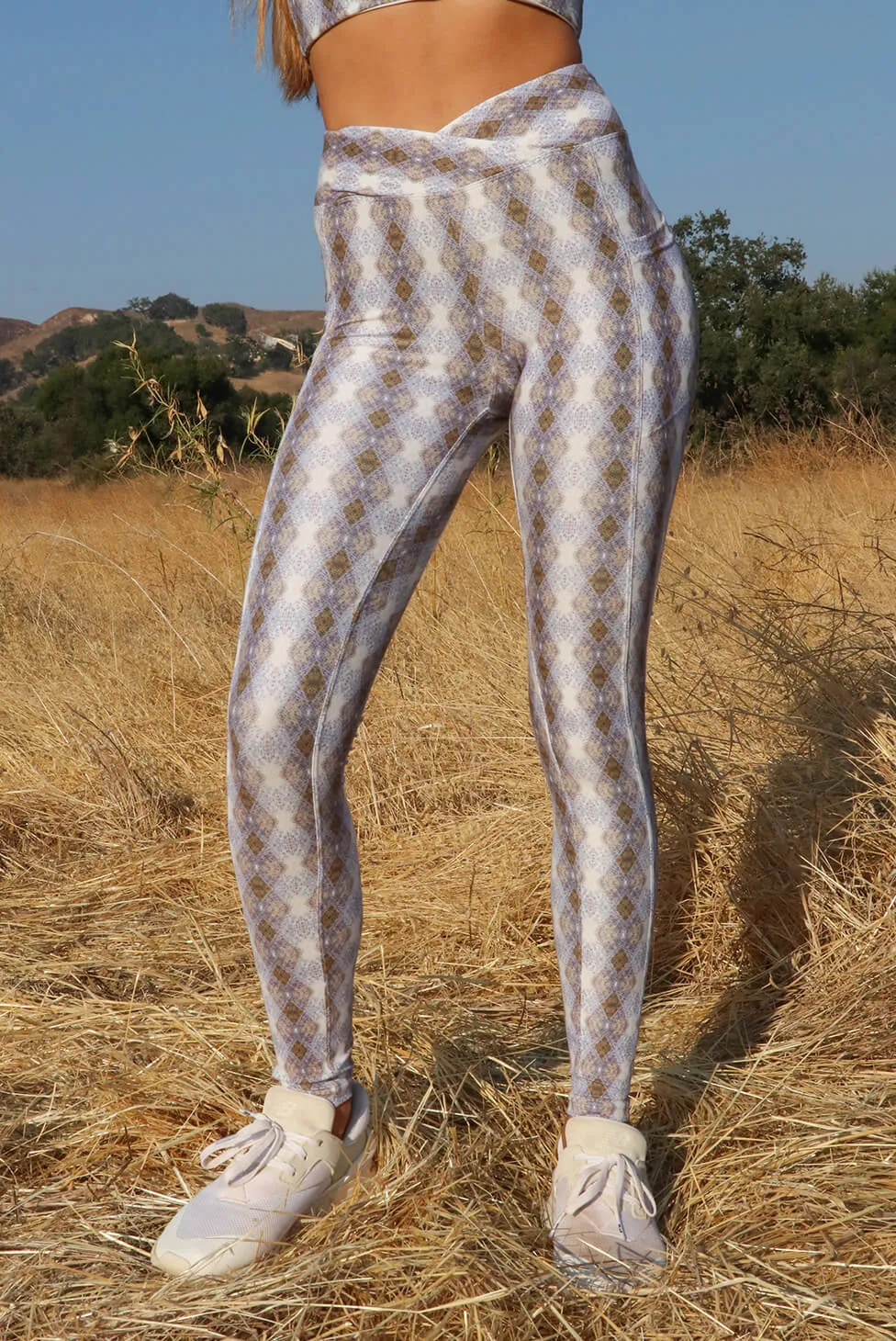 Argyle Crossover Pocket Legging