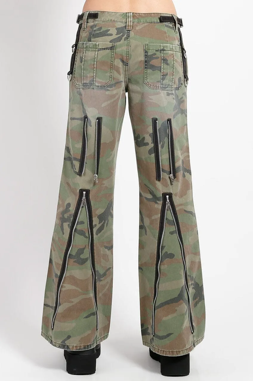 Camo Cargo Flare Pants [Last 27]