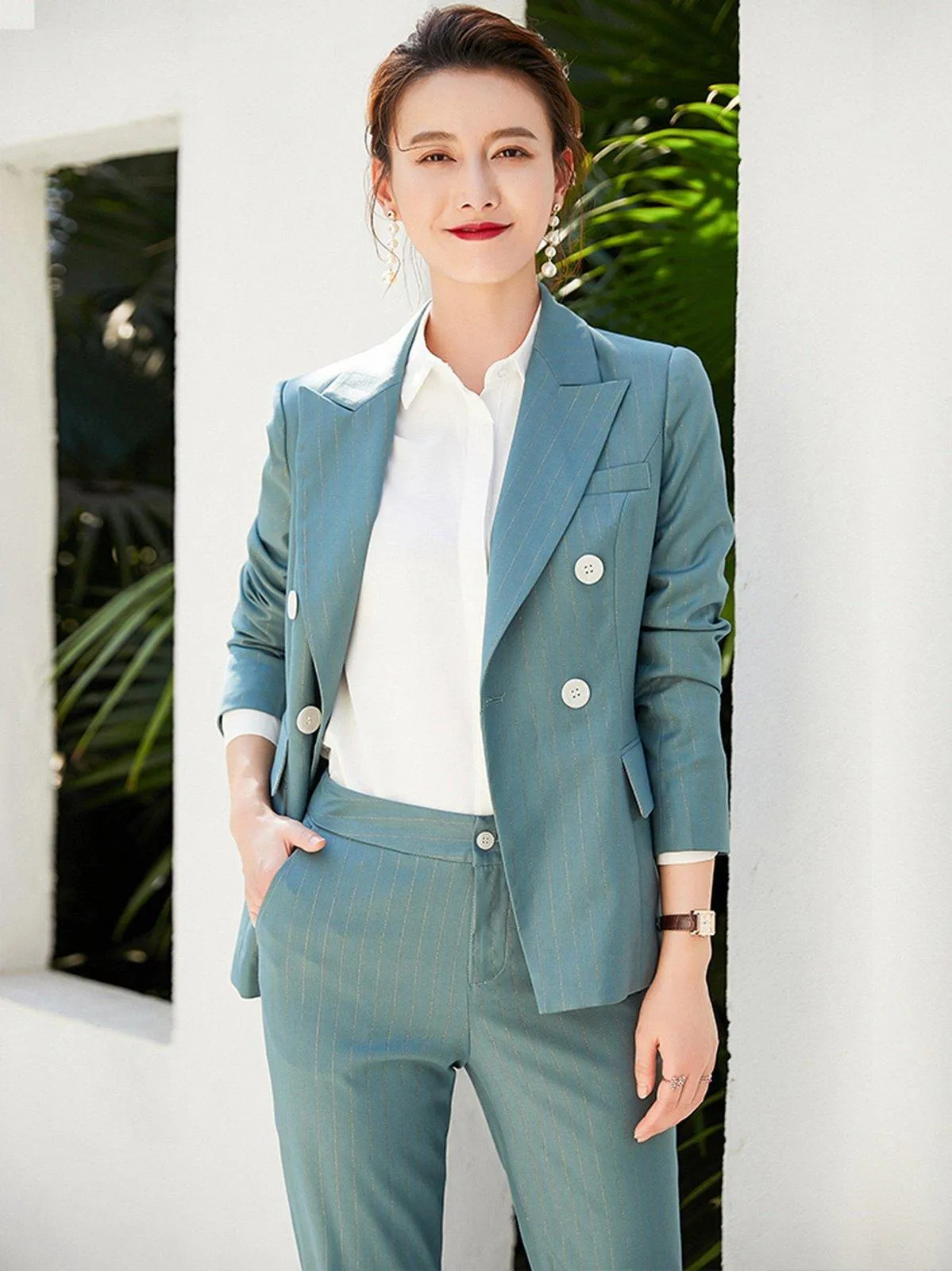 Double Breasted Blazer & Cropped Pant Suit