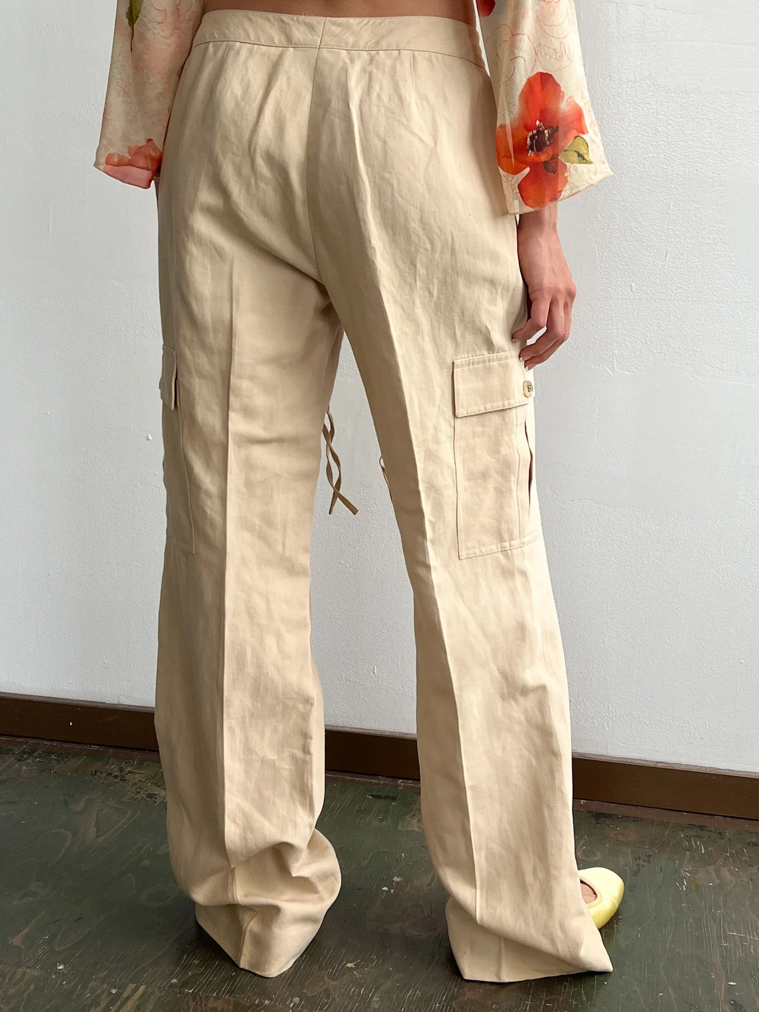 Ecru Cargo Pants (M)