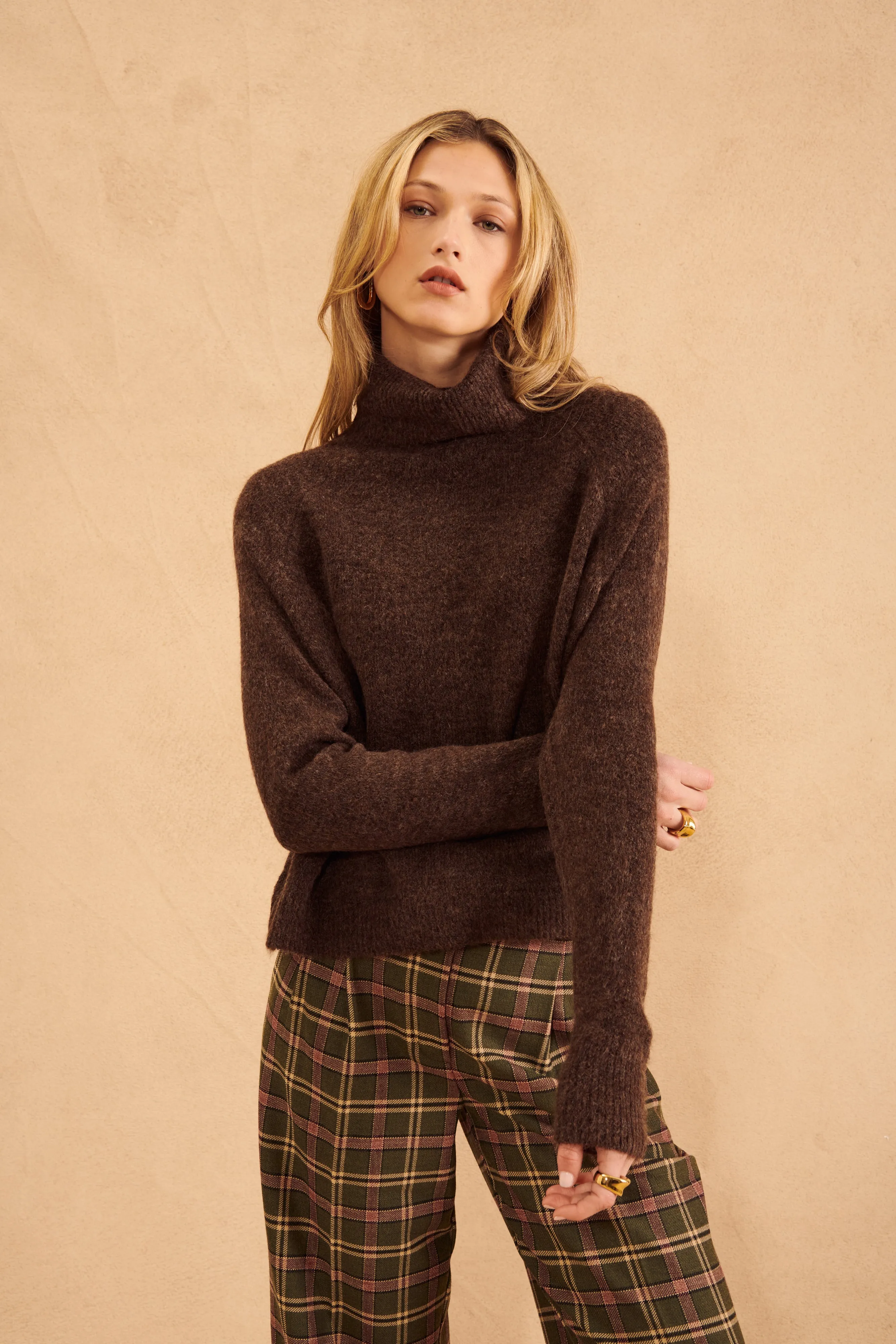 EMMETT SLOUCH NECK SWEATER