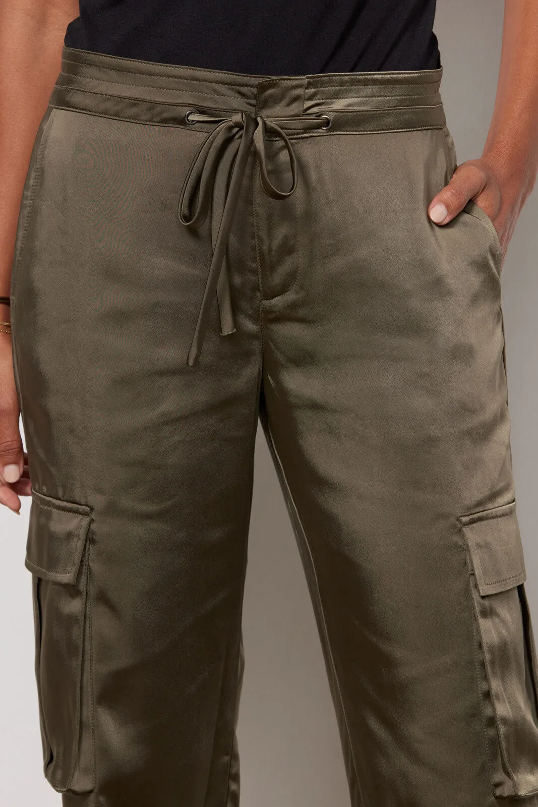 Eve Cargo Dark Olive