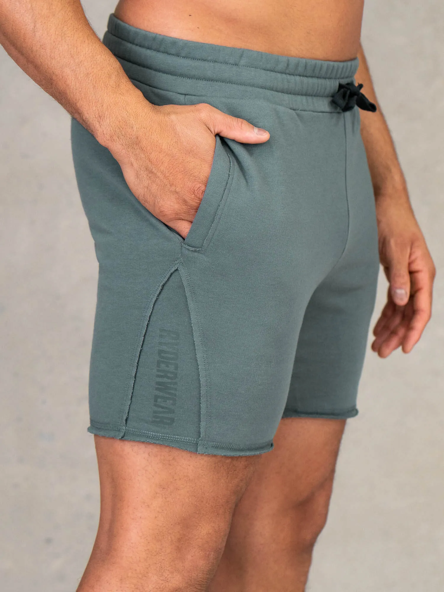 Force 6" Track Short - Fern Green