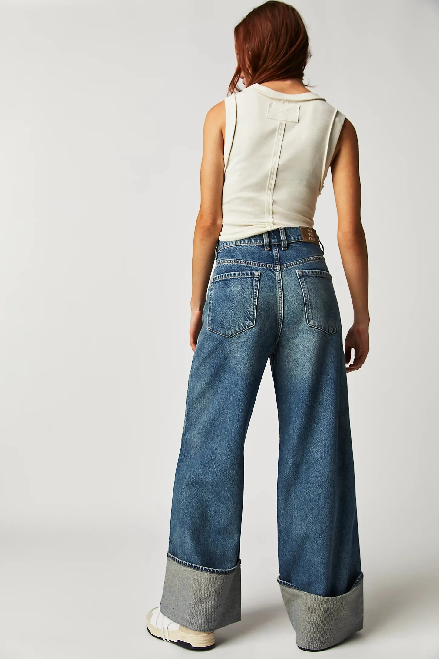 Free People Final Countdown Mid-Rise Cuffed Denim Jeans in Zero light wash