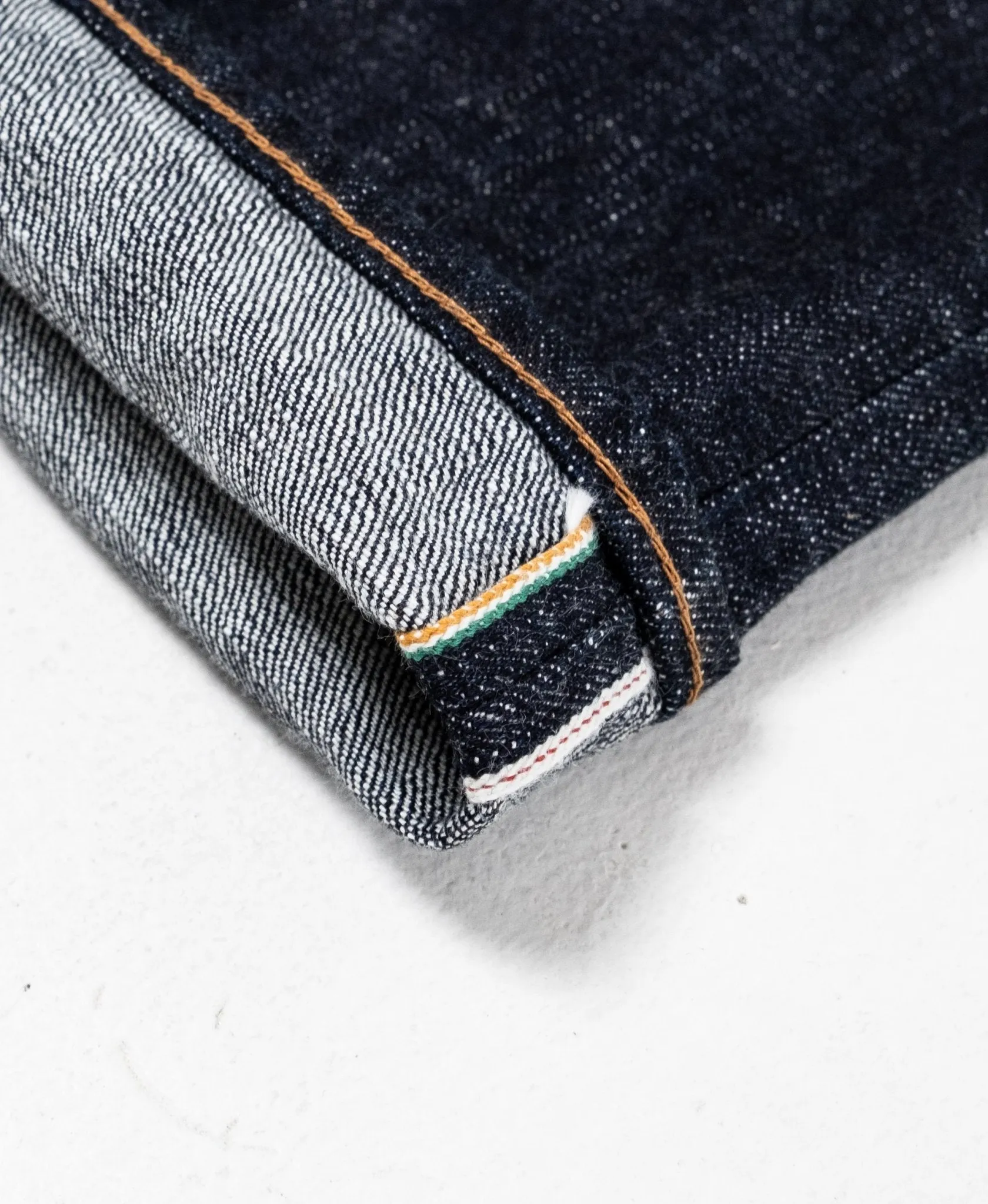 J366 Circle 16.5 Oz Straight Jeans