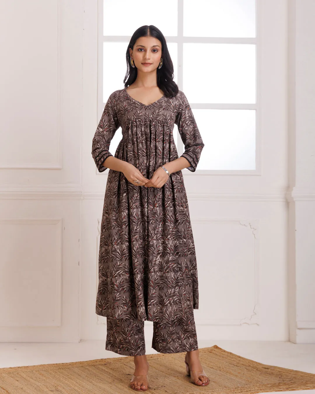 Kashish Dabu Hand Block Printed Cotton Gathered Kurta Pant