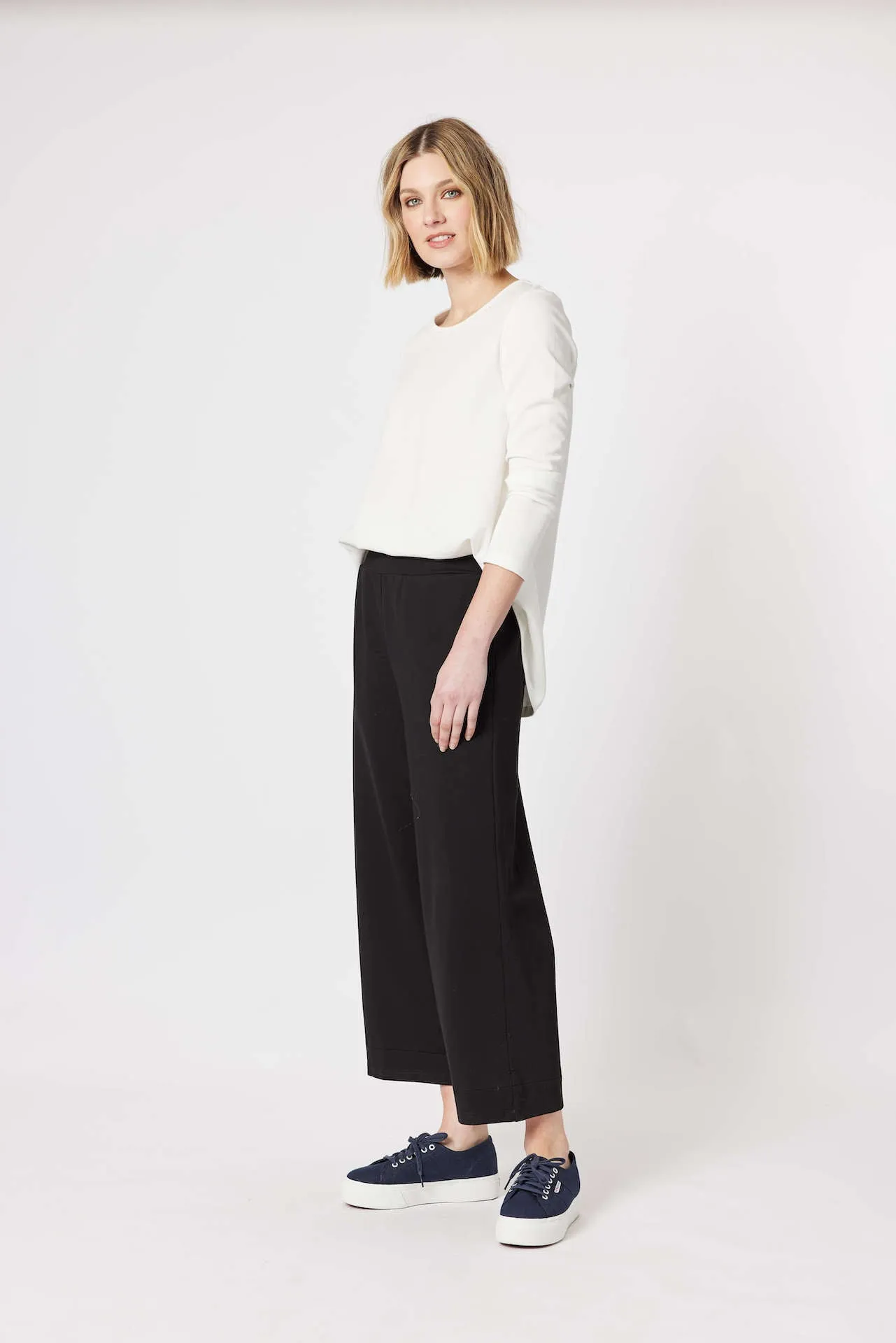 Kimmy Ponti Wide Leg Pant - Black