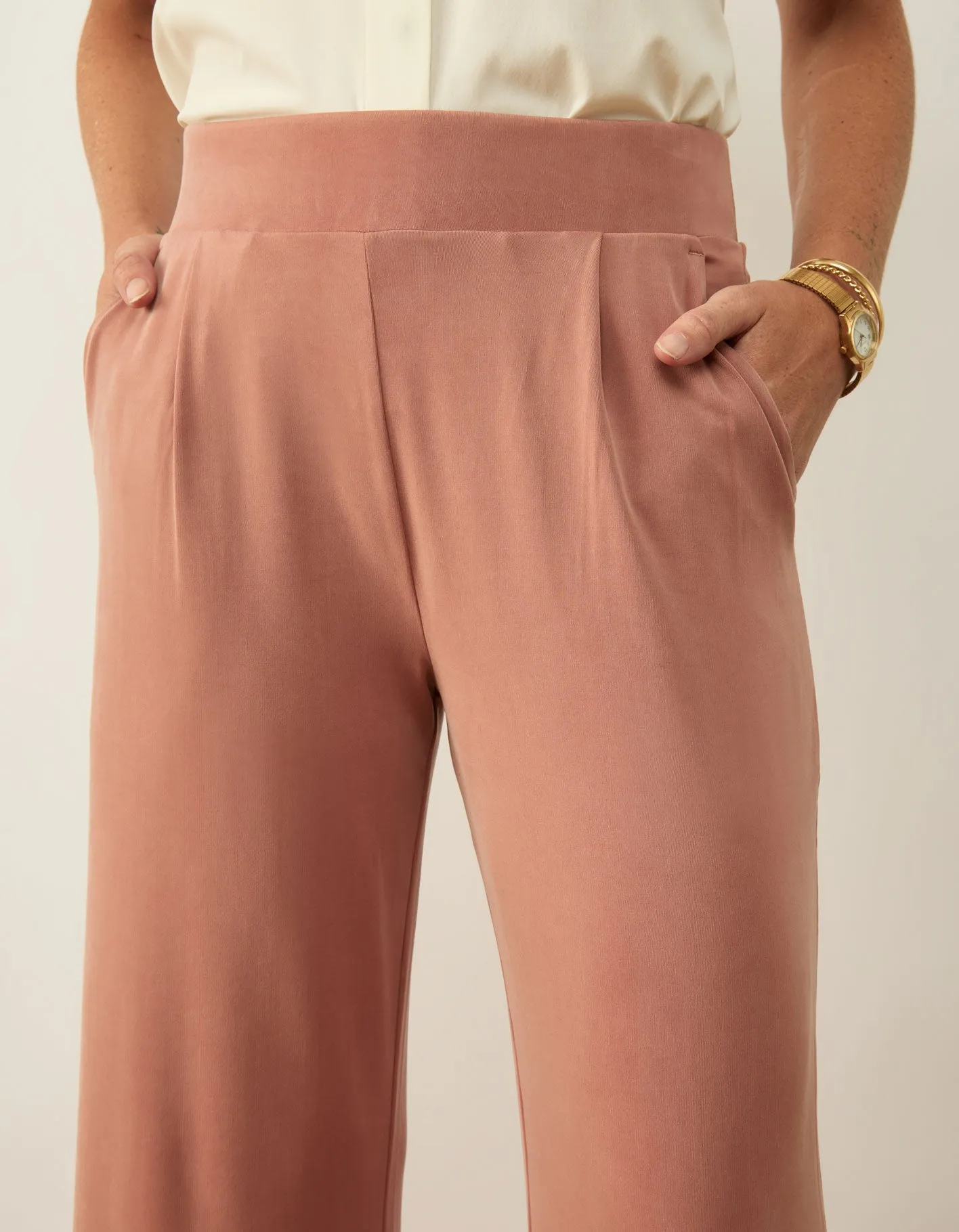 Laid Back Pleated Trousers